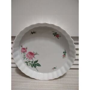 CHRISTINEHOLM Fluted QUICHE DISH Vintage TART PAN Rose Pattern Porcelain